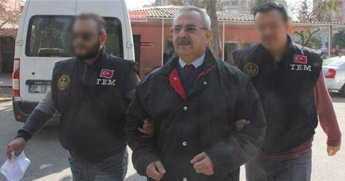 Турецкий суд приговорил сотрудника консульства США к 4,5 годам