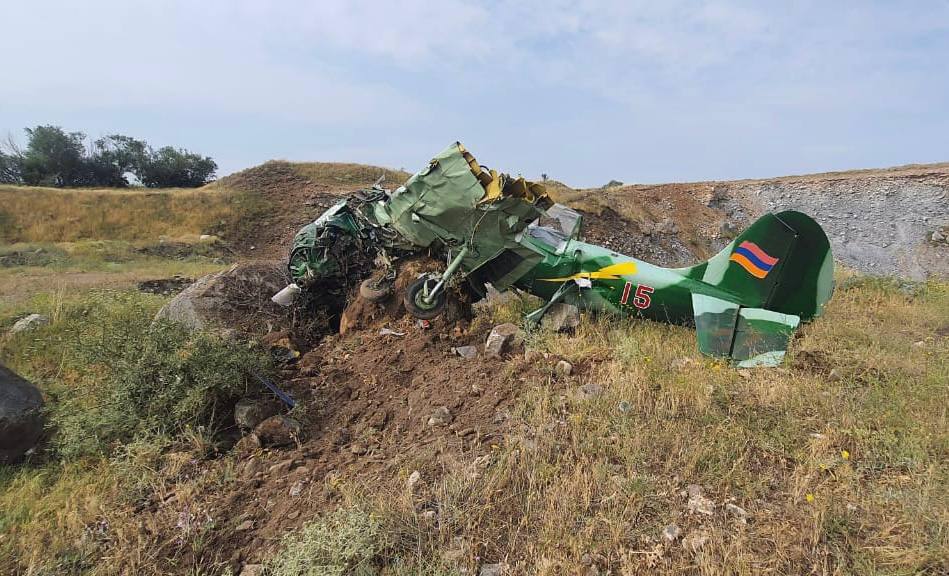 По факту катастрофы учебно-тренировочного самолета Як-52 возбуждено уголовное дело - СК 