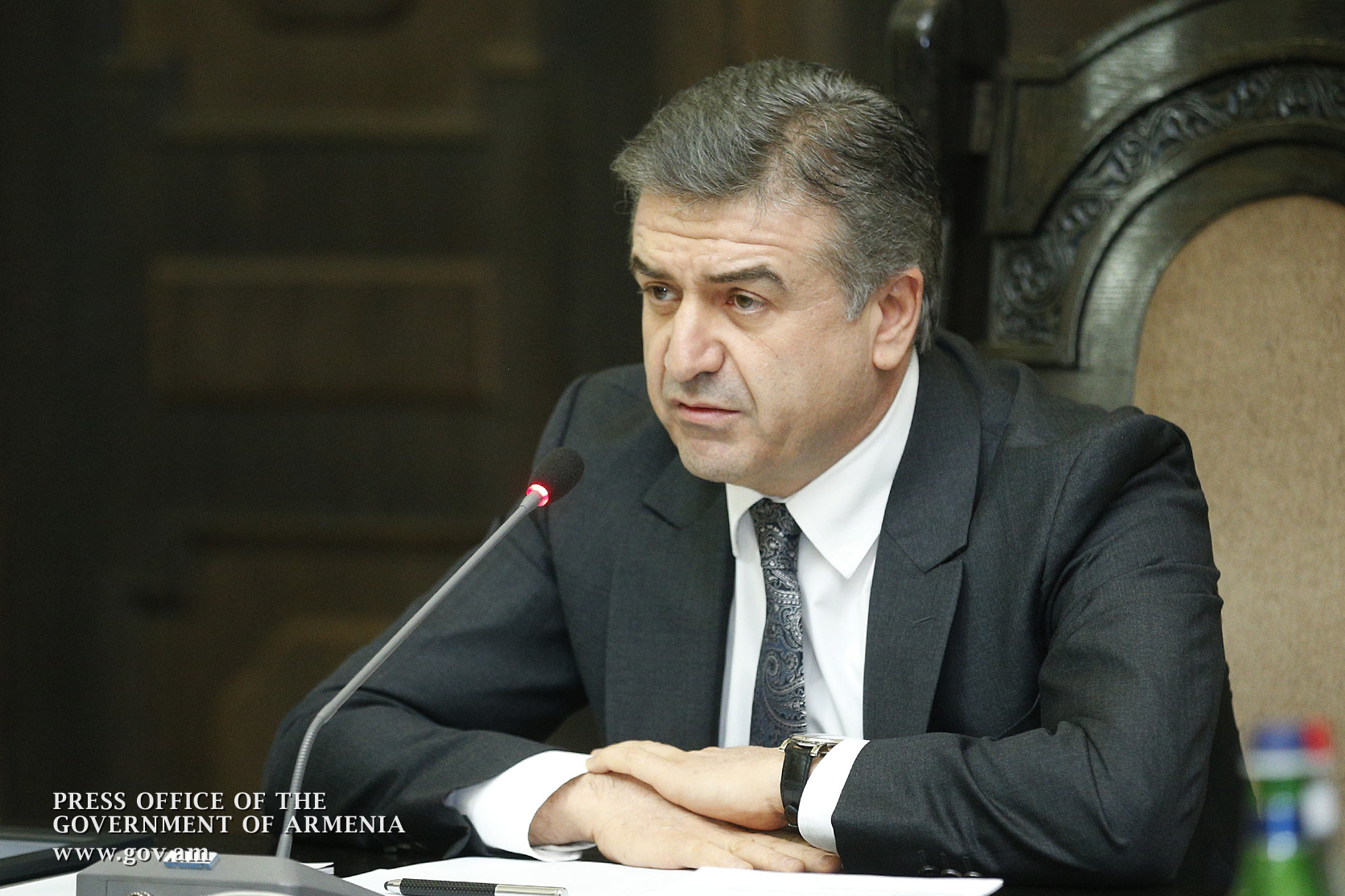 Правительство Армении декриминализирует «некоторые экономические преступления»