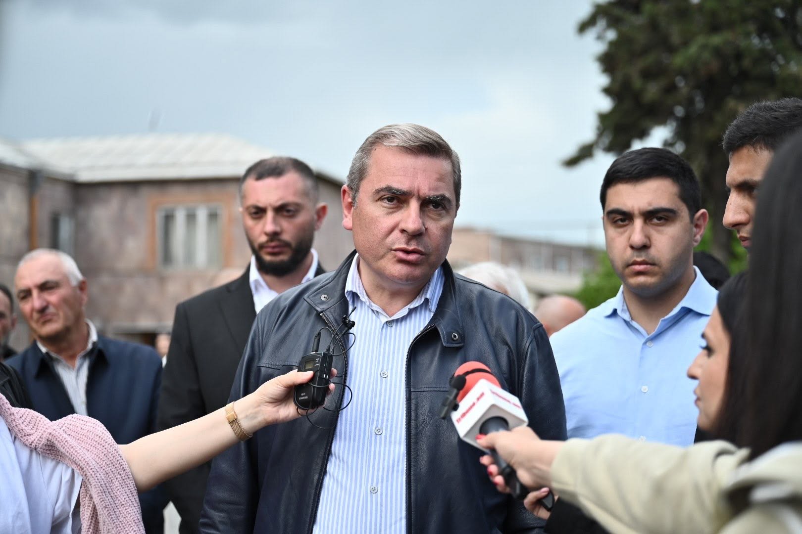 Территориальный обмен вместо анклавов: политического оптимизма недостаточно