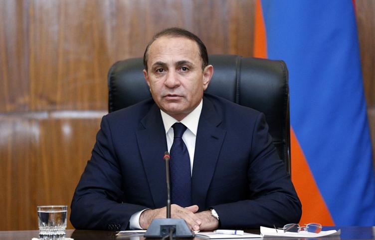 Հովիկ Աբրահամյանի դուստրն ու փեսան հրավիրվել են Գլխավոր դատախազություն․ «Հետք»