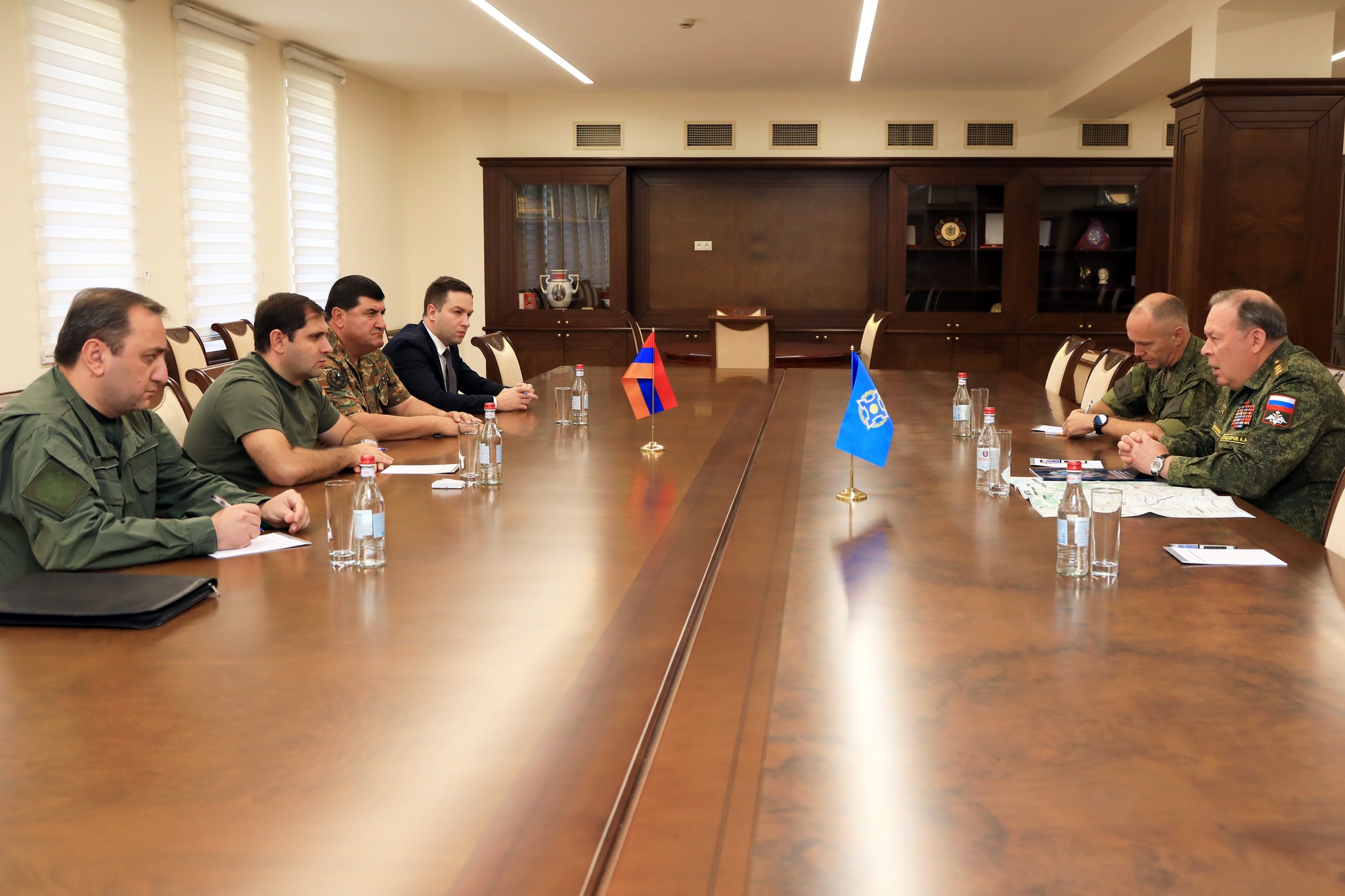 В Минобороны Армении Сидоров представил итоги работы группы по оперативной обстановке 