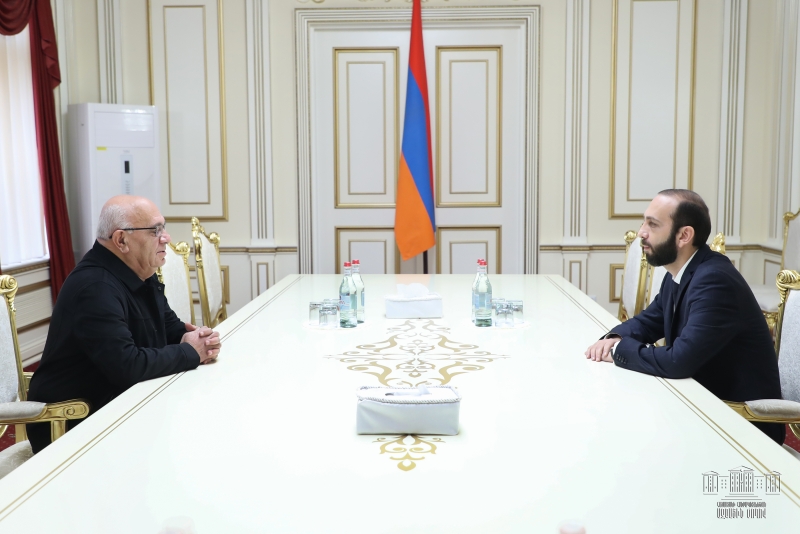 Председатель НС встретился с лидером ХДПА Левоном Шириняном