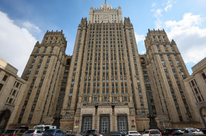 МИД РФ: Брюссель рано или поздно потребует от Еревана антироссийского курса