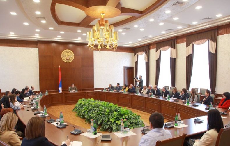 Президент Арцаха поручил МИД противостоять вызовам дипломатией