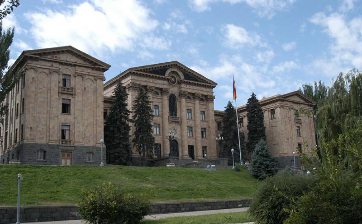 Вопрос избрания премьер-министра Армении будет обсужден 1-го мая - Ара Баблоян