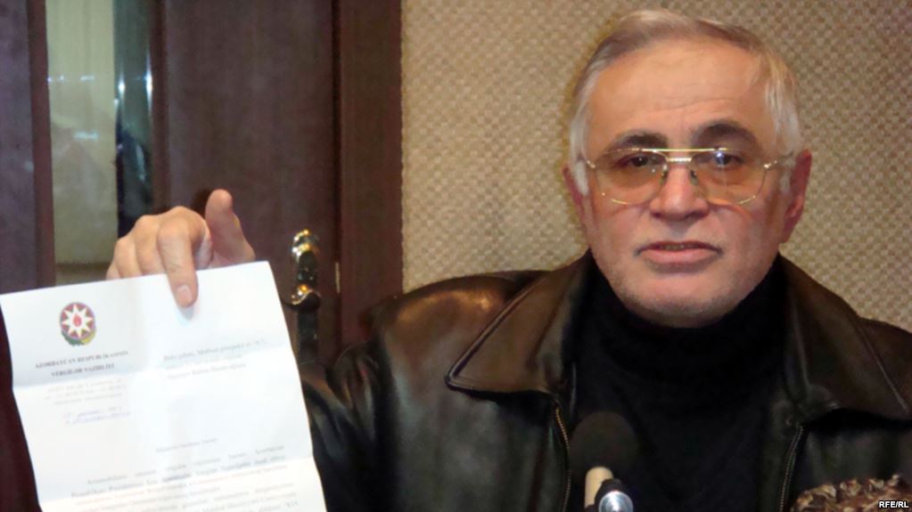 Задержан бывший министр обороны Азербайджана