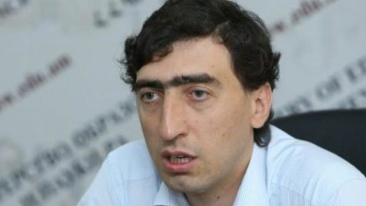 Смбат Гогян освобожден от должности