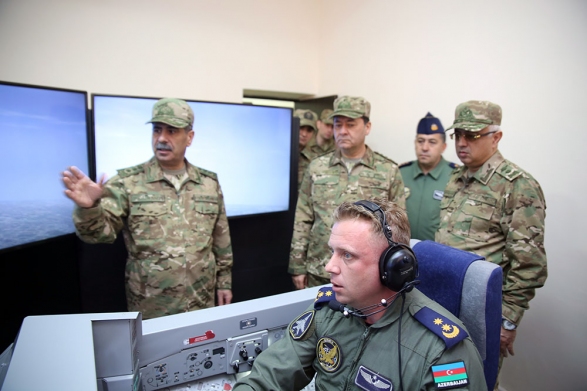 Закир Гасанов открыл учебно-тренировочный центр МиГ-29 в Азербайджане 