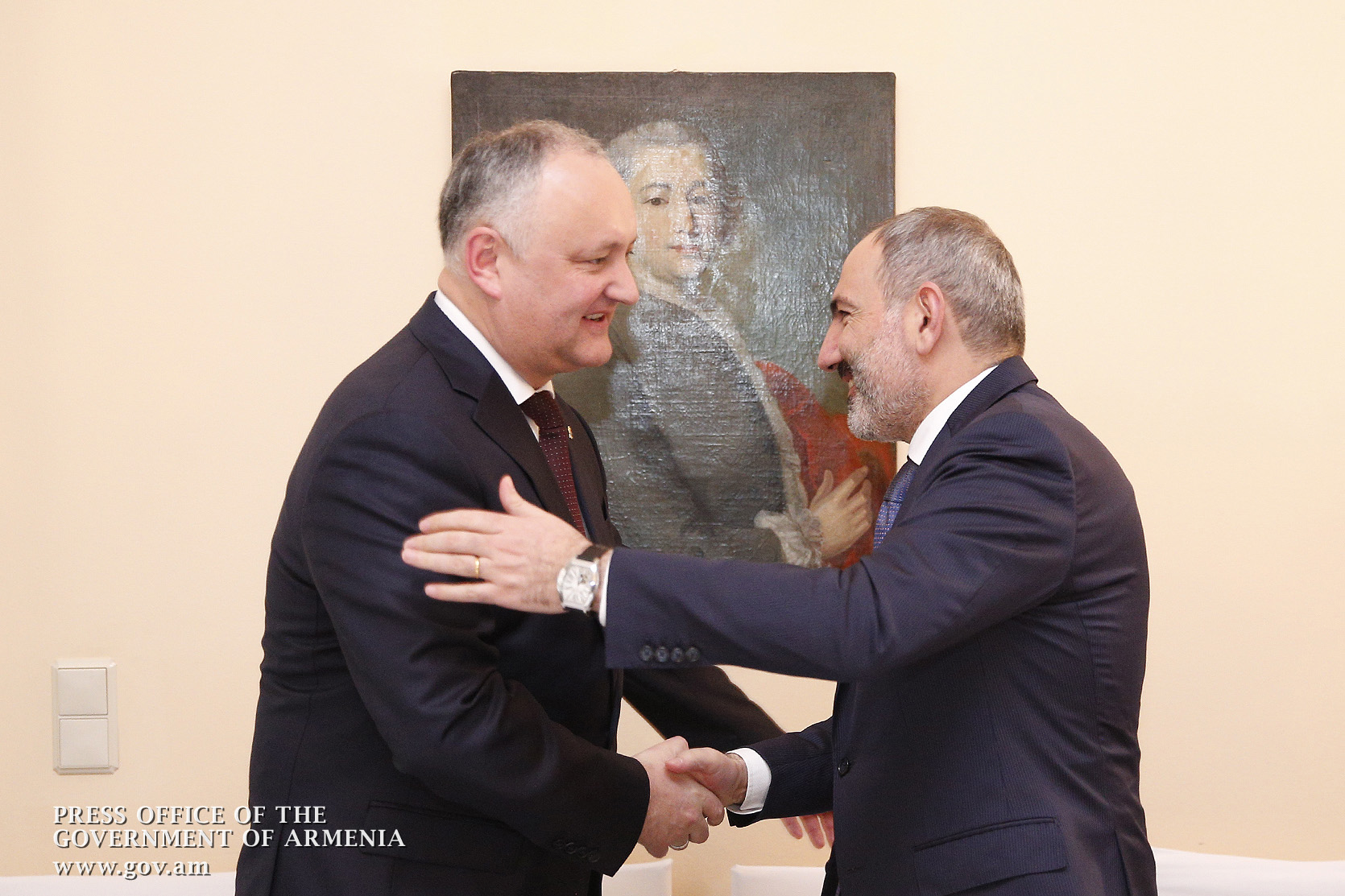 Главным вопросом остается активизация экономических связей между Арменией и Молдовой