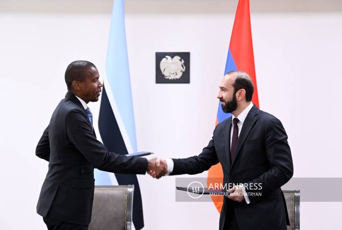 Армения и Ботсвана установили дипломатические отношения