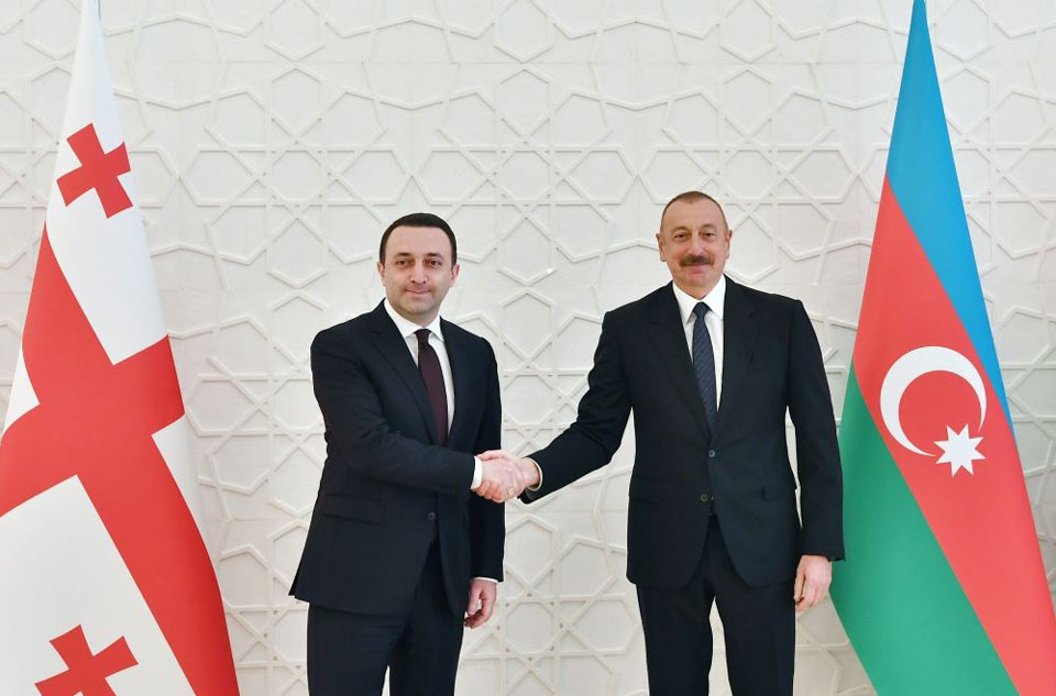 Премьер Грузии посетит с визитом Азербайджан, а затем Армению 