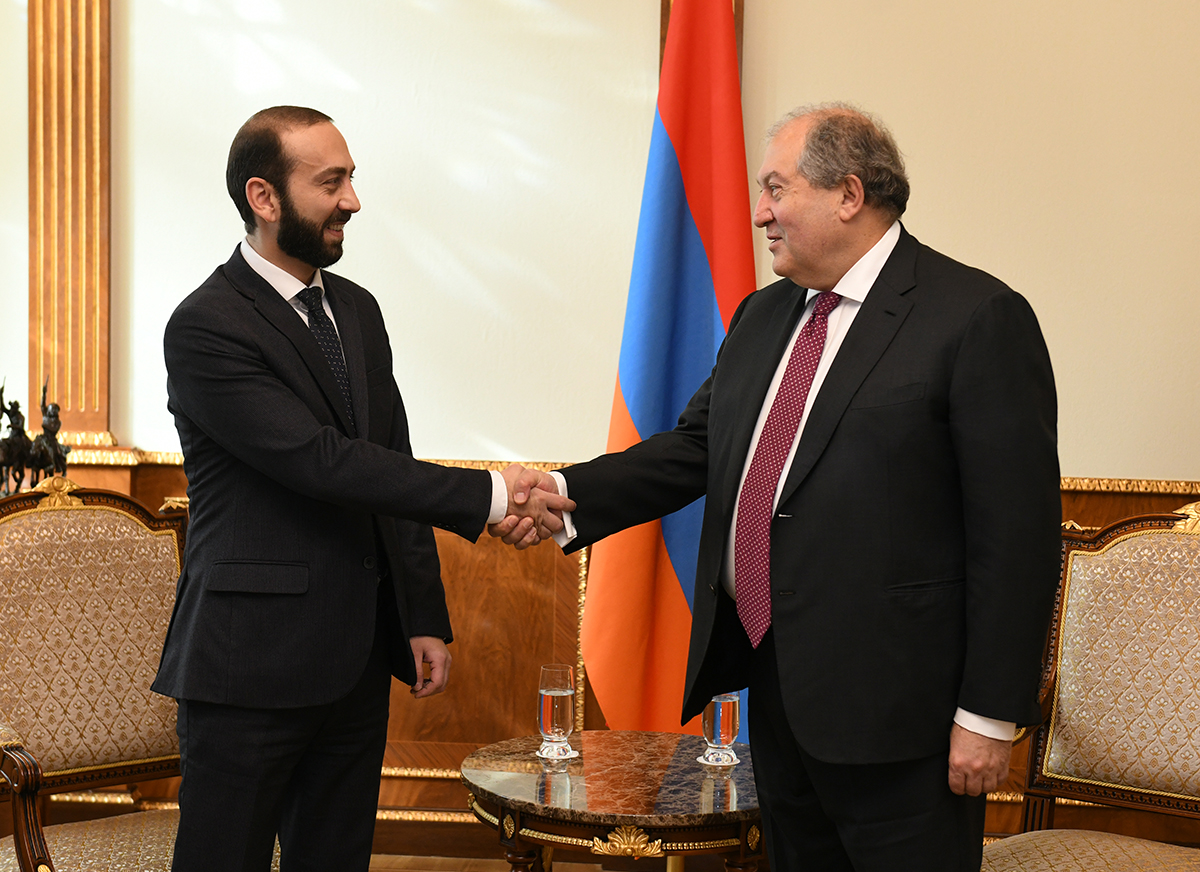 Президент Армении и спикер парламента обсудили вопросы сотрудничества