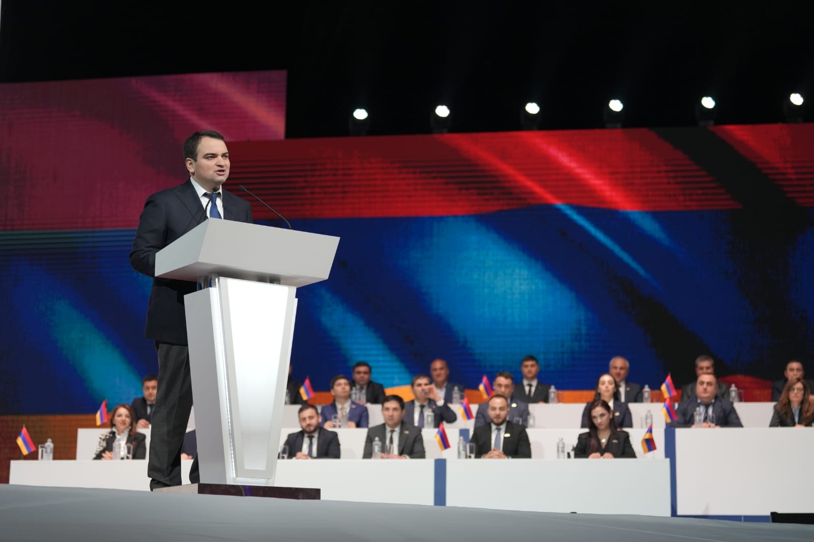 Нарек Карапетян возглавит список партии «Сильная Армения» на парламентских выборах