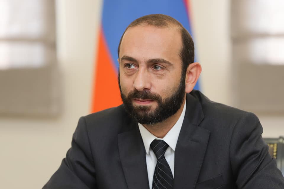 Глава МИД Армении обратил внимание послов на провокационные действия ВС Азербайджана