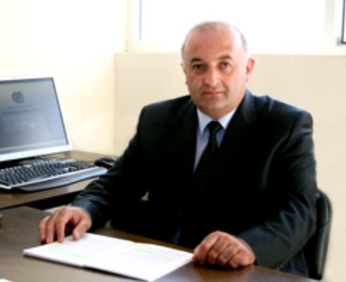 Դատախազությունը պահանջում է դատավորց բռնագանձել անշարժ գույքեր և դրամական միջոցներ