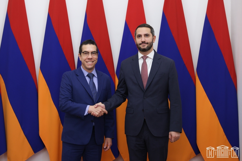 Ռուբեն Ռուբինյանն ու Բրազիլիայի դեսպանը քննարկել են տարածաշրջանային վերջին զարգացումները