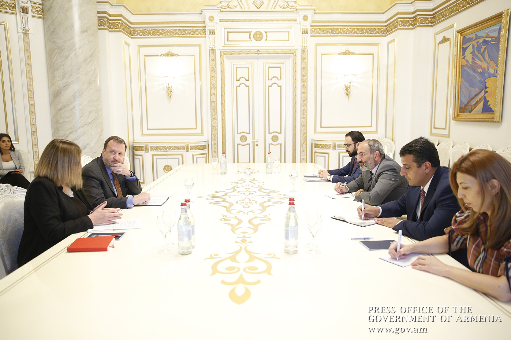 Амулсарская «золотая жила»: послы США и Великобритании встретились с премьером Армении