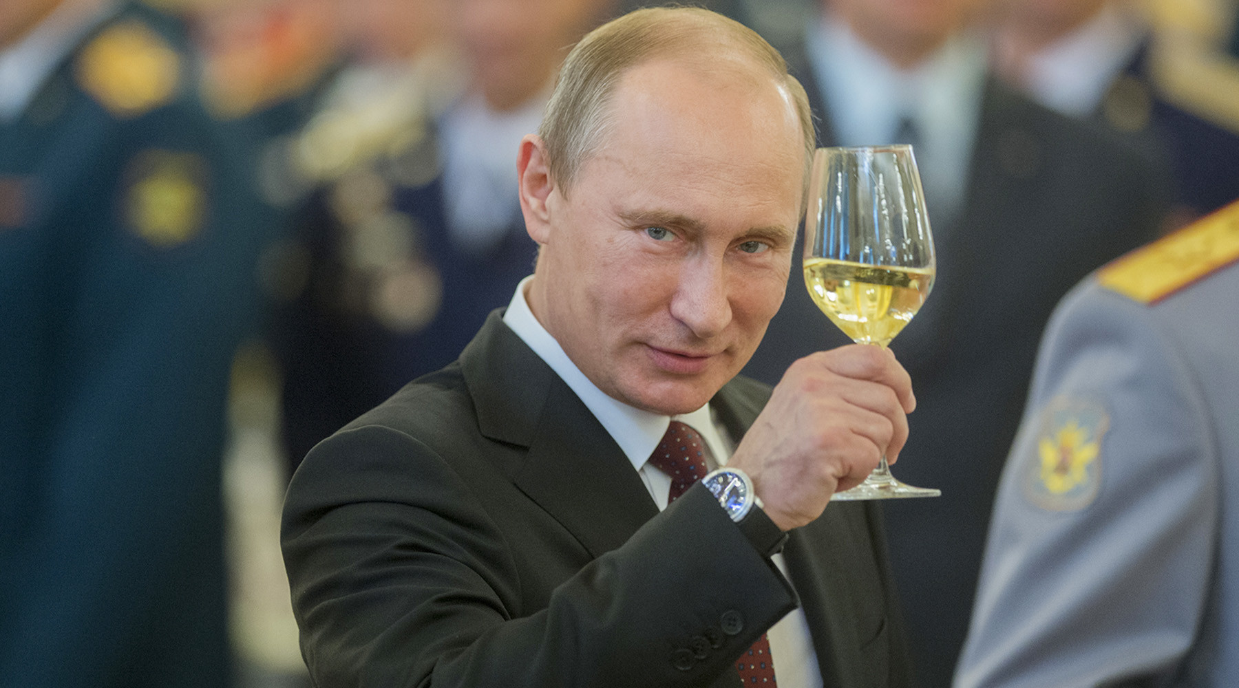 Путин стремится восстановить величие России - директор ЦРУ
