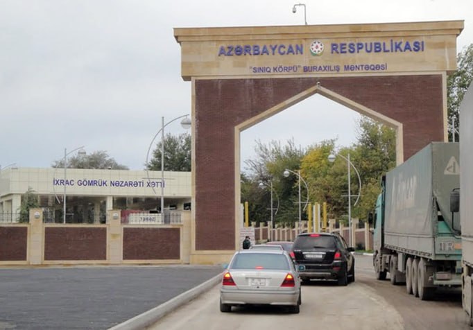Грузинские азербайджанцы попросили Алиева открыть сухопутную границу