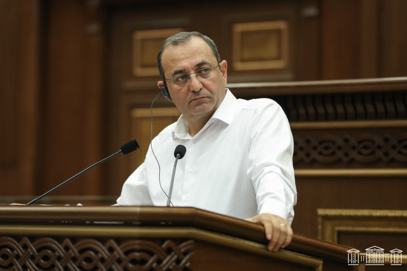 Блок «Армения» требует провести в НС  обсуждения действий азербайджанцев в Сюнике