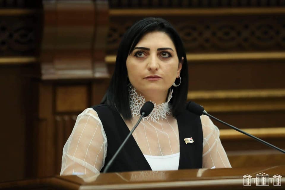 Депутат обратилась в международные структуры по вопросу азербайджанских ВС в Сюнике