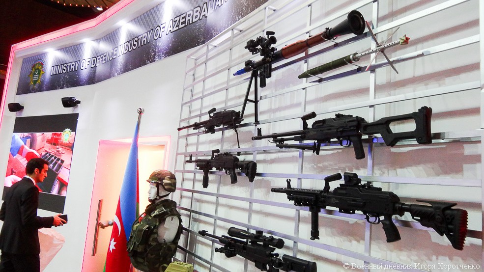 Азербайджан экспортирует военную продукцию в 10 стран