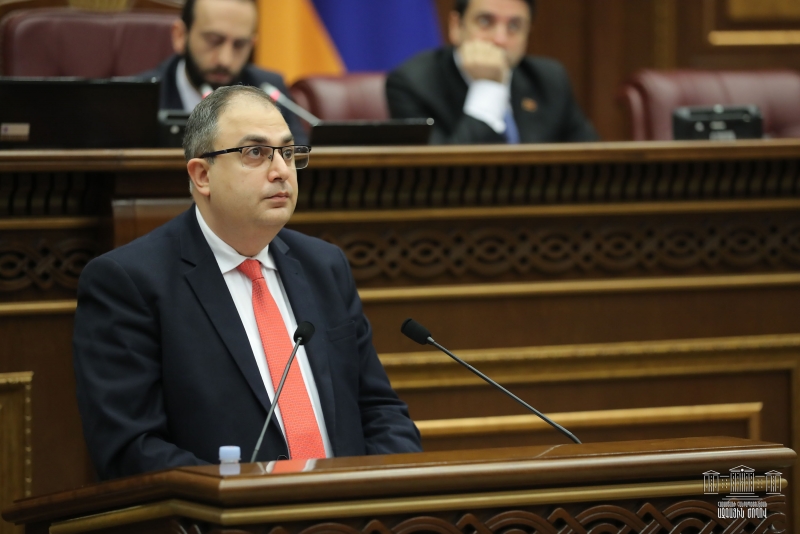 Шаг назад: В Армении намерены криминализировать «тяжкие» оскорбления