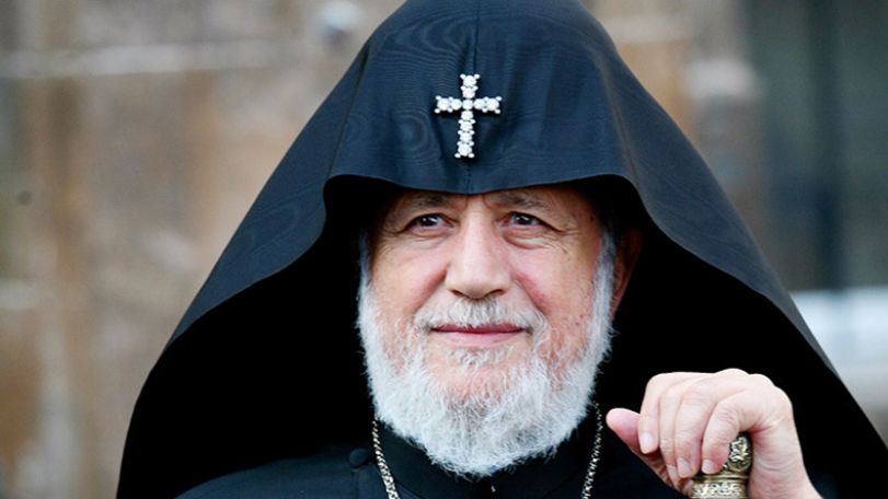 Հայրապետիս մաղթանքն է, որ Հայոց բանակը շարունակի քաջաբար հսկել մեր պետության սահմանները