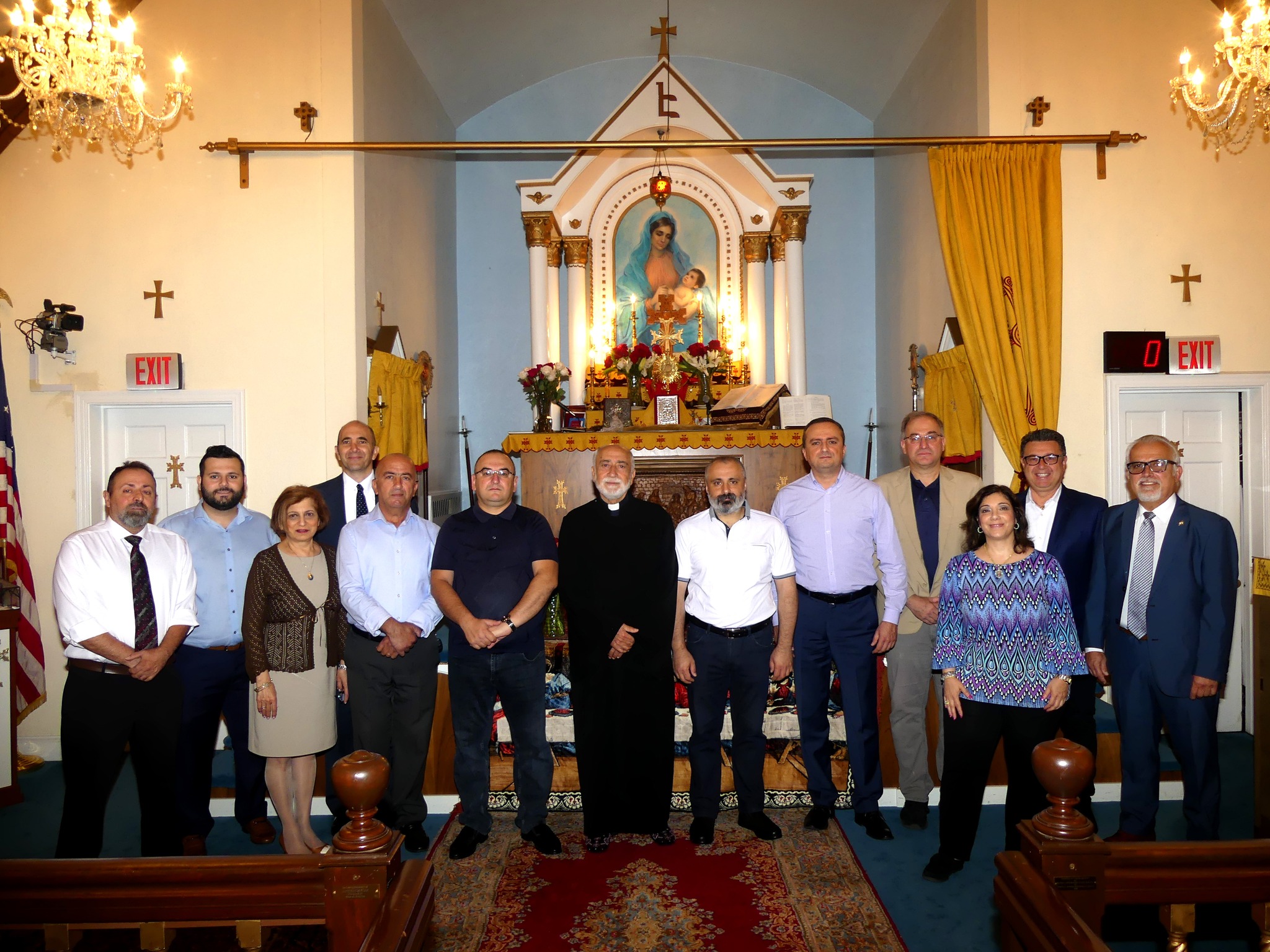 Глава МИД Арцаха посетил армянские церкви в Вашингтоне