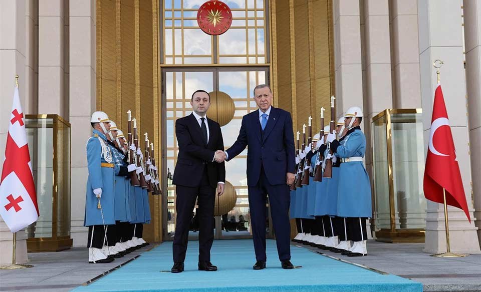 Премьер и правящая партия Грузии поздравили Эрдогана с победой на выборах