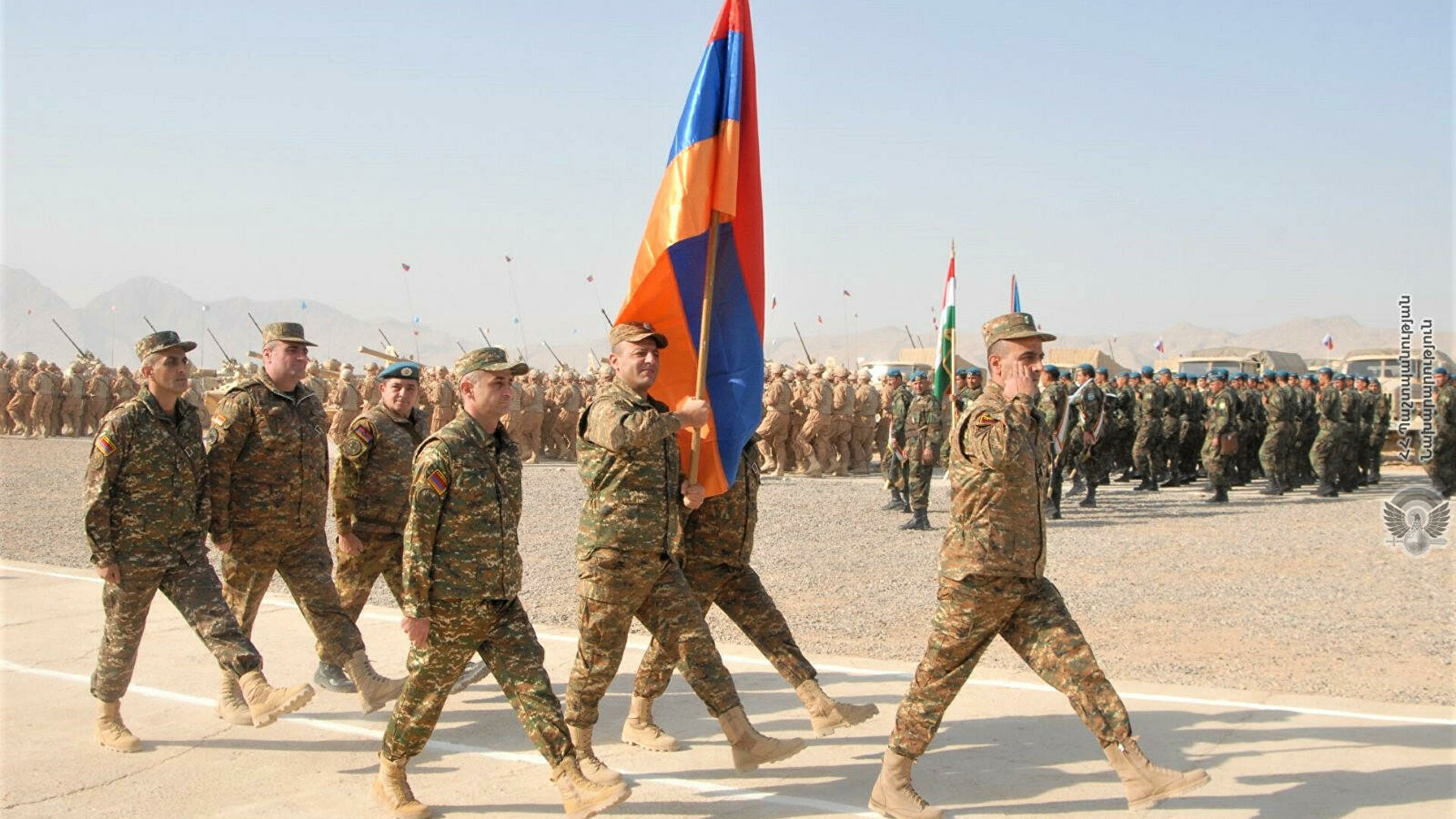Армения отправила в Казахстан порядка 70 военных