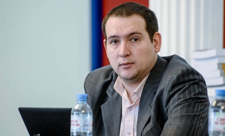 Эксперт: Москва несет наибольшие риски в случае масштабной эскалации в Карабахе