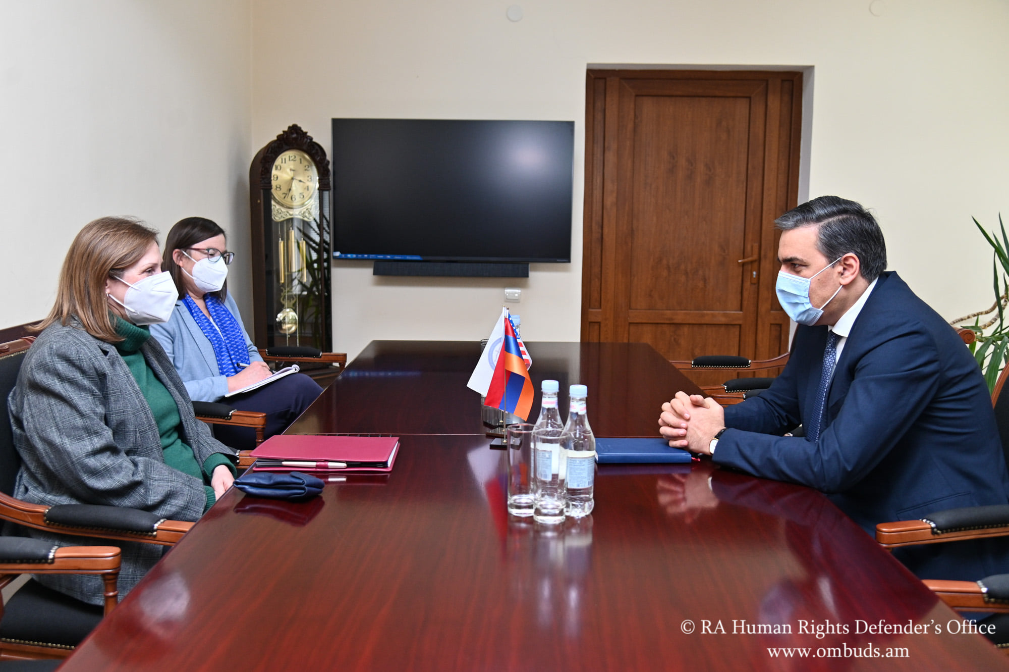 Арман Татоян и посол Линн Трейси обсудили вопросы относительно защиты прав человека