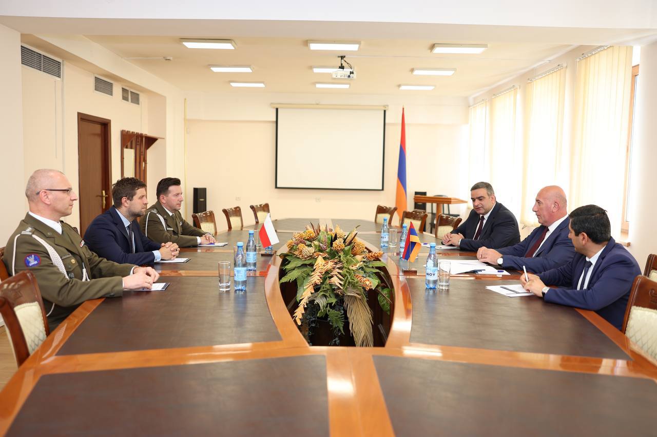 Քննարկվել են Հայաստանի և Լեհաստանի միջև պաշտպանական բնագավառում համագործակցության հարցեր