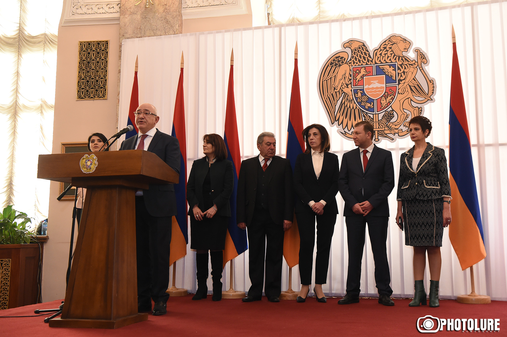 Депутаты нового парламента Армении получили мандаты