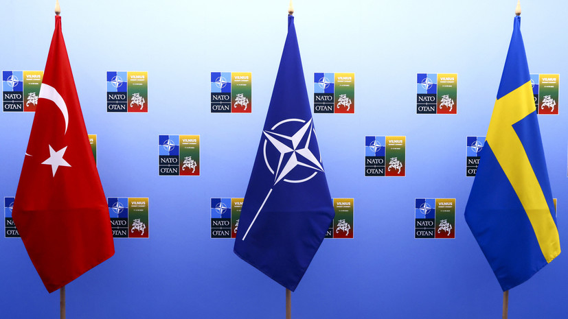 Турция перенесла обсуждение протокола о вступлении Швеции в НАТО