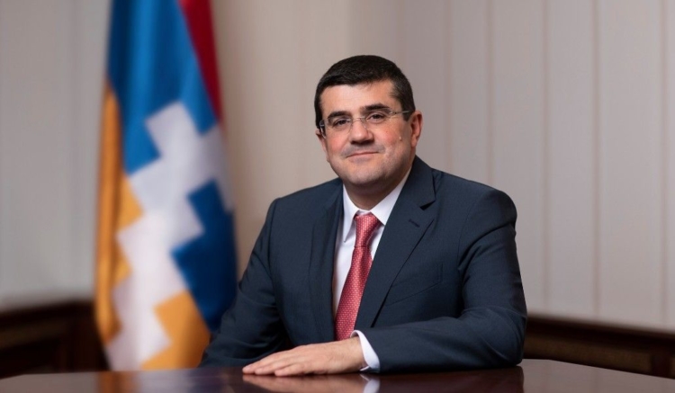 Араик Арутюнян: Давайте вместе строить, благоустраивать и укреплять Мать-Армению