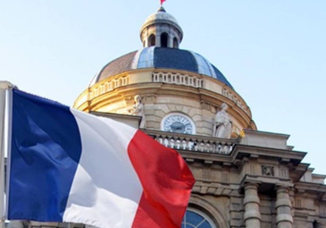 Франция планирует встречу армянских и азербайджанских депутатов