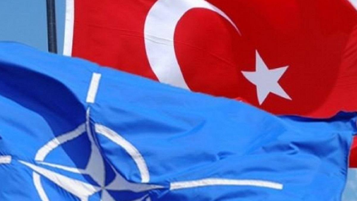 Исследование: Турки имеют наименее благоприятное отношение к НАТО
