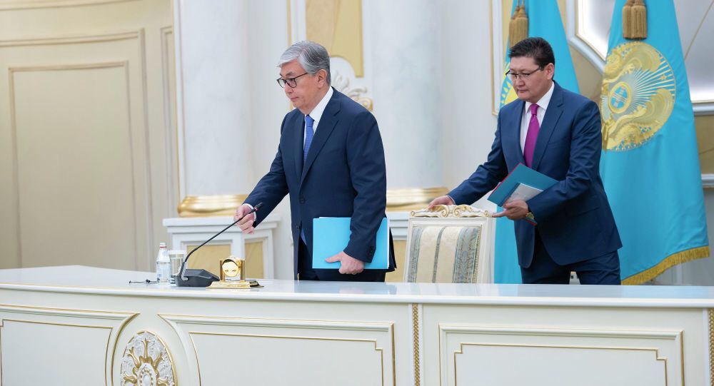 Пресс-секретарь президента Казахстана  Берик Уали заразился коронавирусом