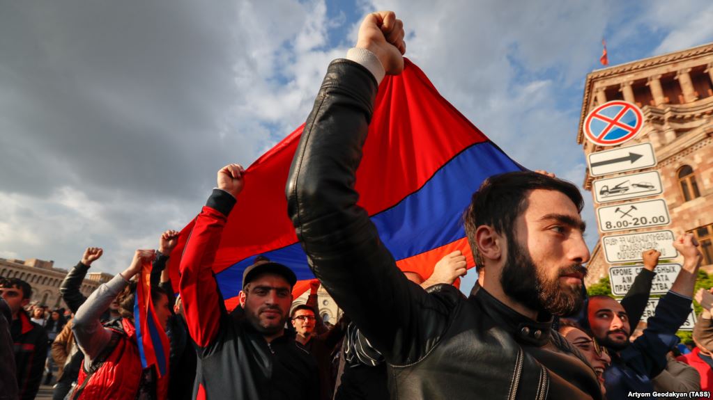 Հայաստանը պարեց դեպի հեղափոխություն. The Washington Post