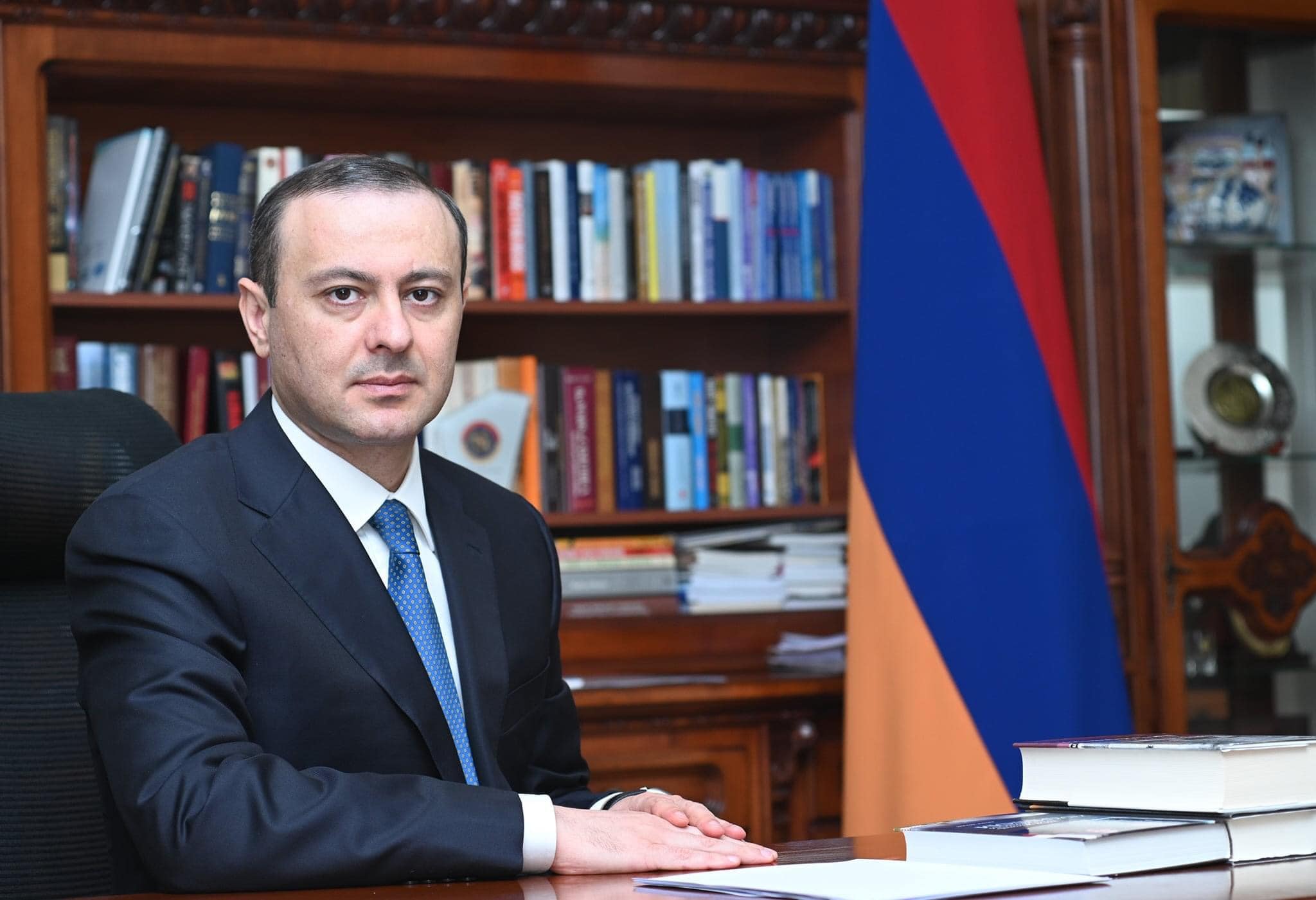 Секретарь Совбеза Армении проведет встречи в штаб-квартире НАТО
