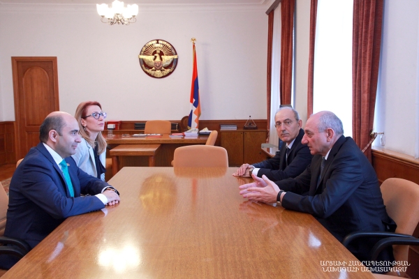 Президент Арцаха обсудил с Эдмоном Марукяном вопросы внутренней и внешней политики