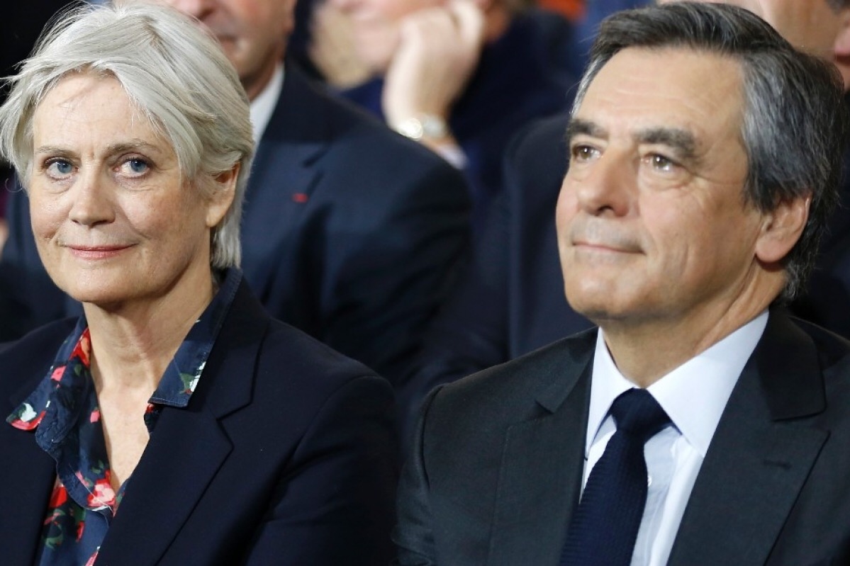 Бывший премьер Франции Фийон получил 5 лет тюрьмы за фиктивное трудоустройство жены