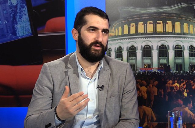 Курс Пашиняна ясен - Армения должна стать зависимой от Турции: мнение тюрколога 