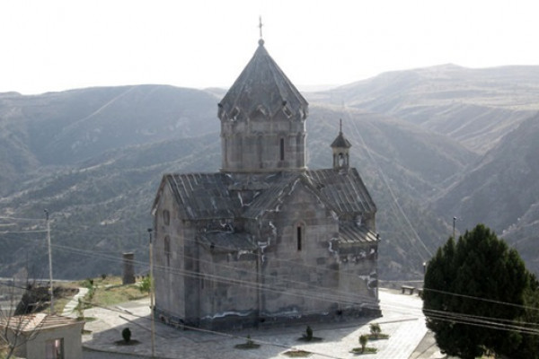 Азербайджан анонсировал проект превращения церкви Св. Вознесения в Бердзоре в мечеть