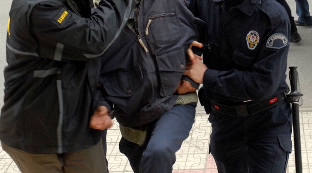 В Турции продолжаются репрессии: арестованы более 80 военных