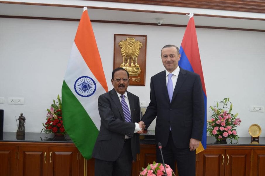 Секретарь Совбеза РА и советник премьер-министра Индии обсудили Нагорный Карабах