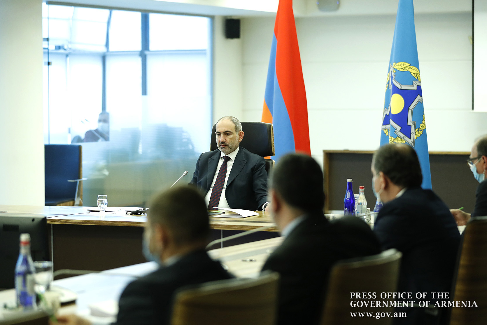 На заседании ОДКБ Пашинян назвал приоритетами обмен военнопленными и телами погибших